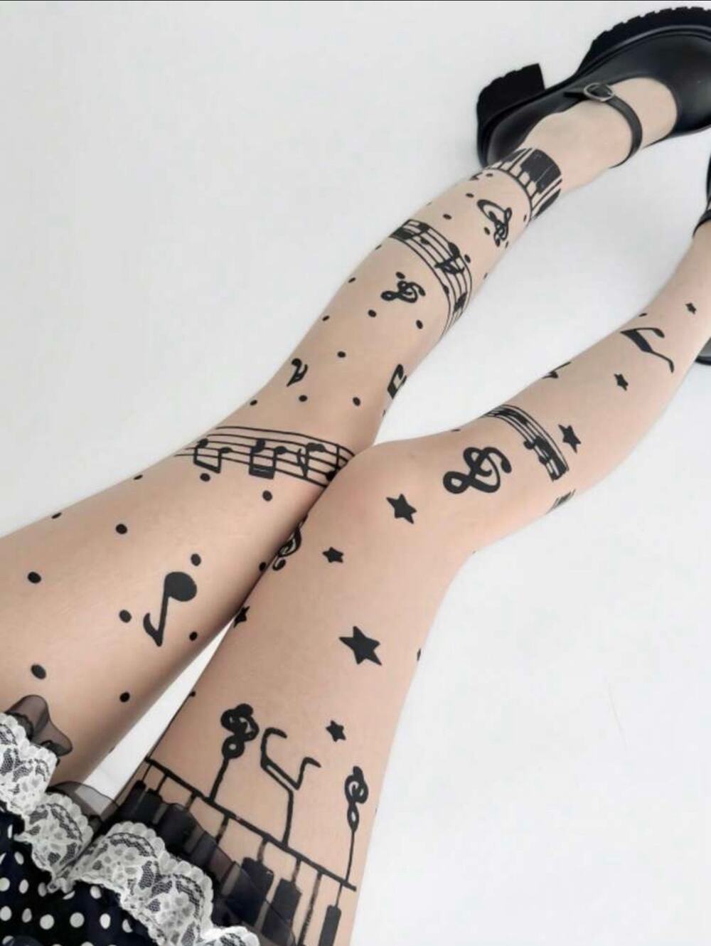 NWT Sheer Cream & Black Musical Note Star Print Tights
